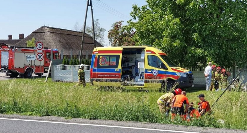Motocyklista ranny w wypadku w Niedźwiadach