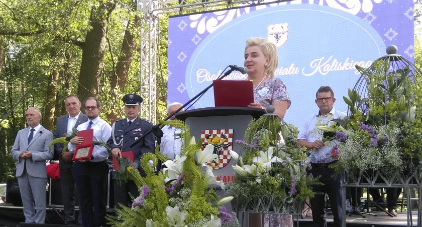 Powiat świętował w Opatówku (lista odznaczonych i uhonorowanych tytułami)