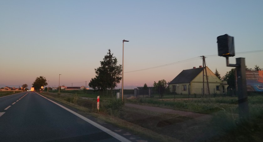 Kosztowny, niepotrzebny gadżet czyli czemu służy fotoradar  w Kościelnej Wsi?