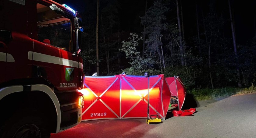Tragedia w Brzezinach. W wypadku zginął 40-letni kierowca skutera