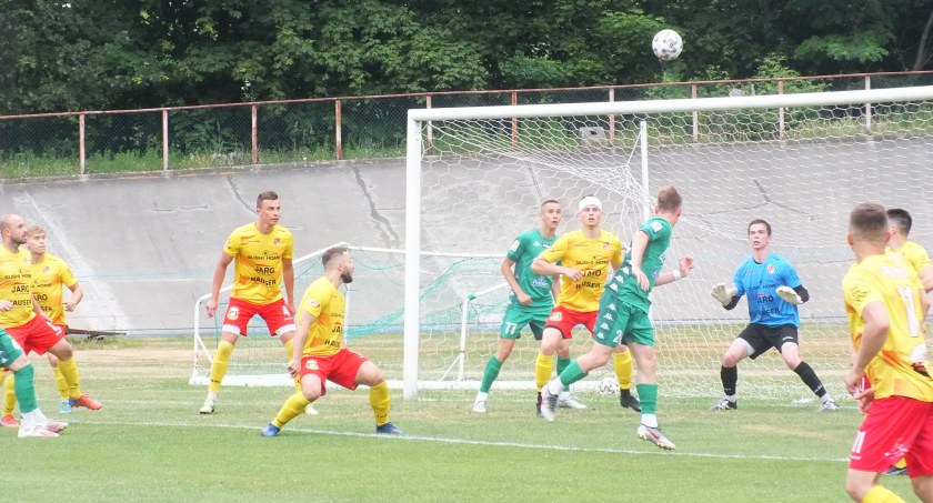 Rezerwy KKS w V lidze. Victoria Skarszew w finale baraży