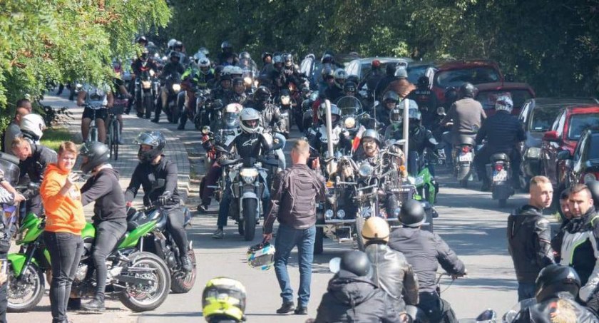 Zlot motocyklowy w Kucharach