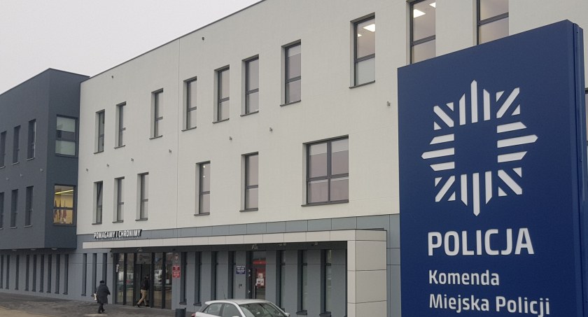 Czy policja pomaga i chroni?  Sonda