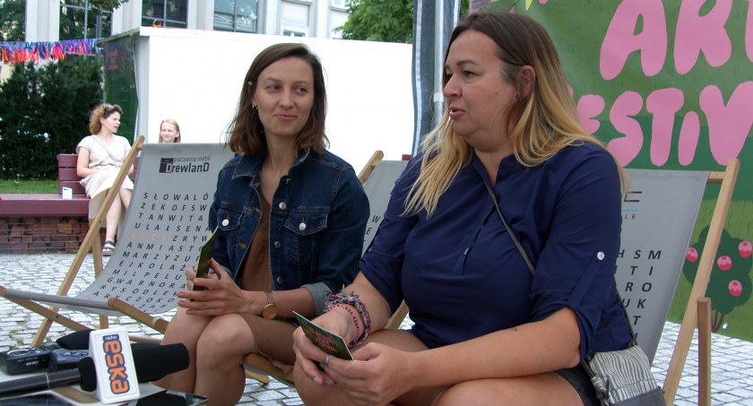 Mozaika z luster i obrazy z nitek, czyli Multi Art Festival