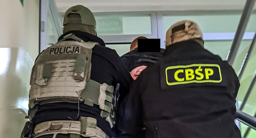 Podejrzany o współudział w zabójstwie niderlandzkiego dziennikarza wpadł w Ostrowie Wielkopolskim
