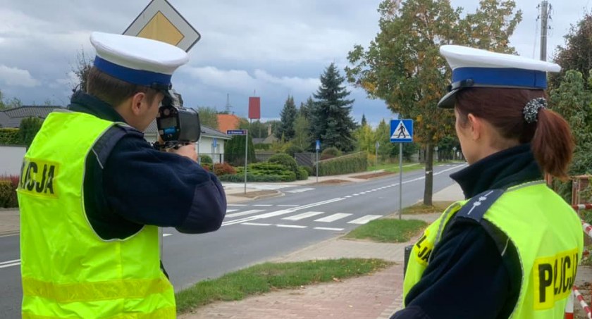 Kolejny kierowca stracił prawo jazdy. Mieszkaniec naszego powiatu wpadł za miedzą