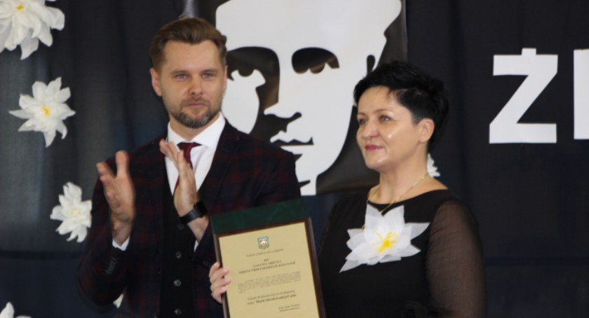 Maria Skłodowska-Curie patronem Szkoły Podstawowej w Kokaninie