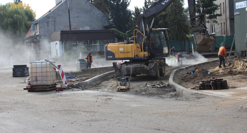 Wyłączenie z ruchu kołowego skrzyżowania ulicy Nowy Świat z ulicami Ułańską