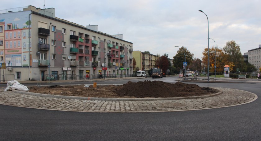 Nowy Świat przejezdny!