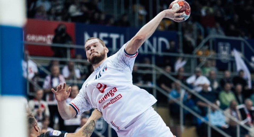 Kaliski zawodnik najlepszym prawym rozgrywającym 8. serii PGNiG Superliga