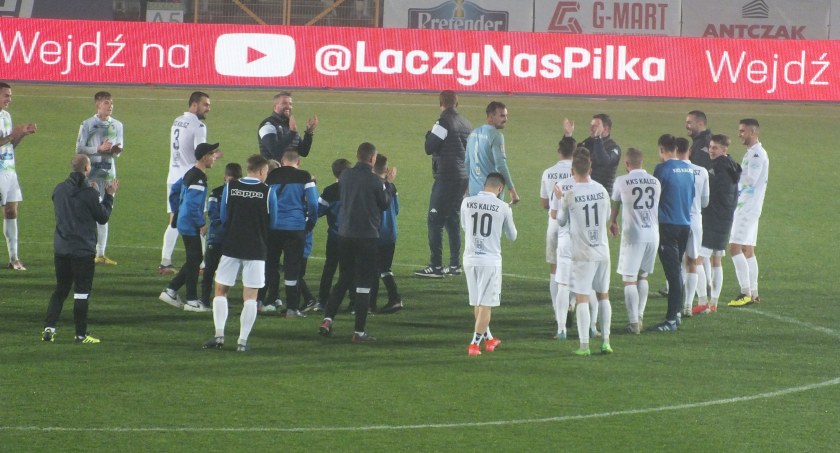 Trwa niebiesko-biało-zielona ofensywa. Dziewiąte zwycięstwo KKS Kalisz w eWinner II Lidze