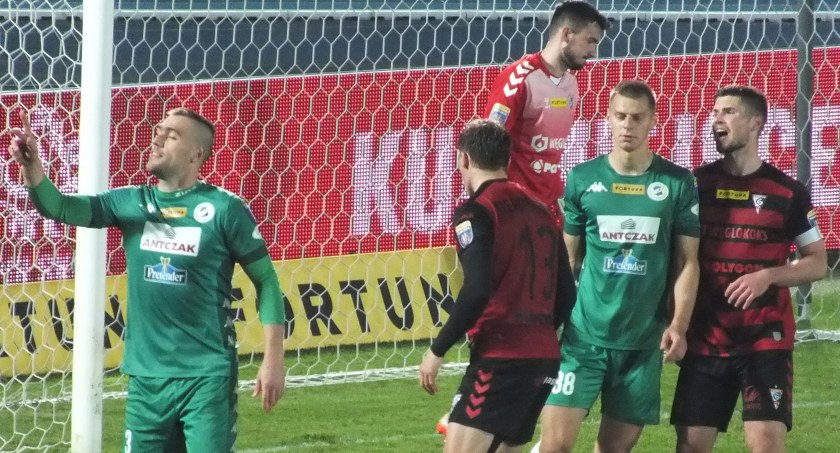 KKS Kalisz pogromcą ekstraklasy!