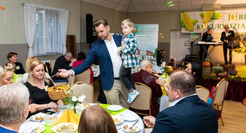 Fantastyczna zabawa czyli Biesiada Kukurydziano- Pyrczana w Żelazkowie