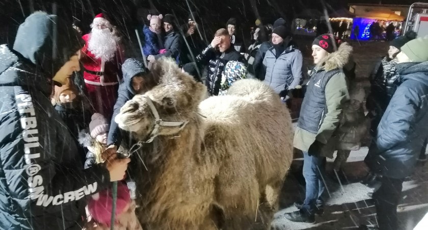 Świątecznie w wiosce świętego Mikołaja w Kamieniu