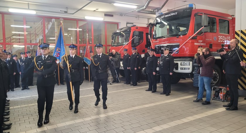 Uroczyste przekazanie czterech samochodów ratowniczo-gaśniczych 