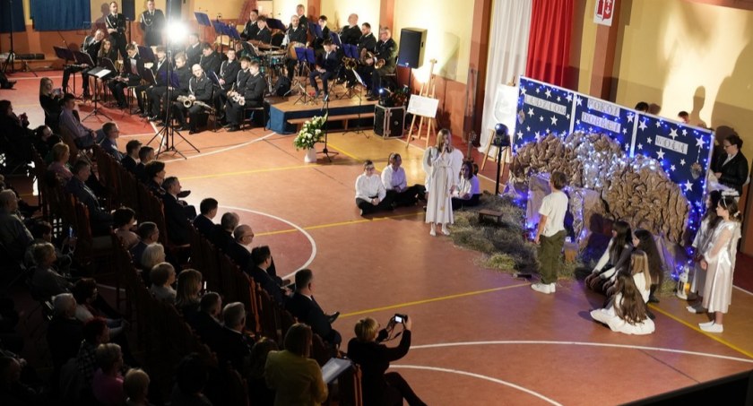 Trzy rocznice w Chełmcach i wizyta pani minister 