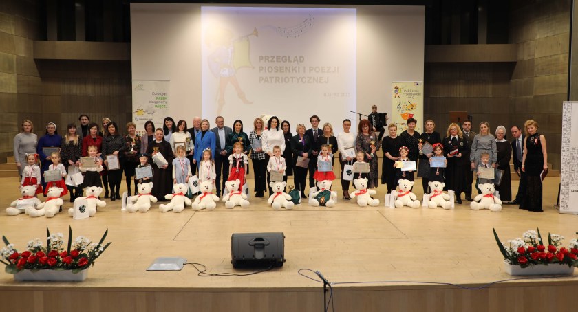 Gala Przeglądu Piosenki i Poezji  Patriotycznej. Podziękowania