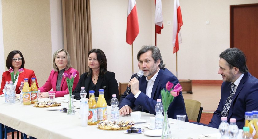 Debata w szkole o najstarszym mieście w Polsce 