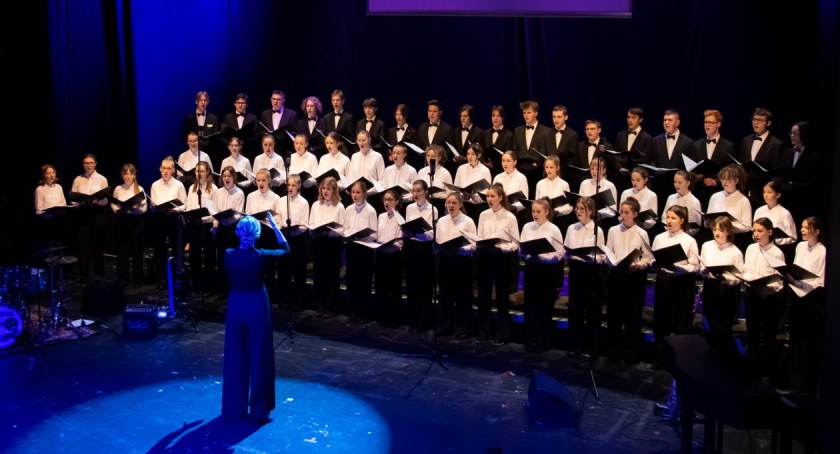 Jubileuszowy Koncert Chóru „Kopernik”  w kaliskim teatrze