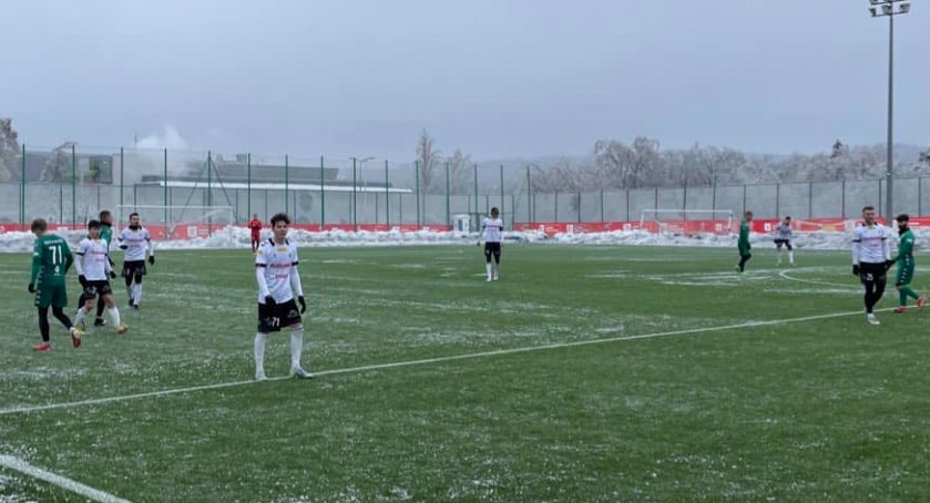 KKS Kalisz przegrał mecz sparingowy po dogrywce