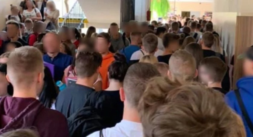 Co czeka polską oświatę w kontekście aktualnych i przyszłych zagrożeń? (III)