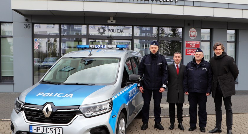 Nowy radiowóz dla kaliskich policjantów 
