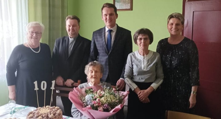 101 urodziny Pani Natalii Szykuła mieszkanki gminy Stawiszyn