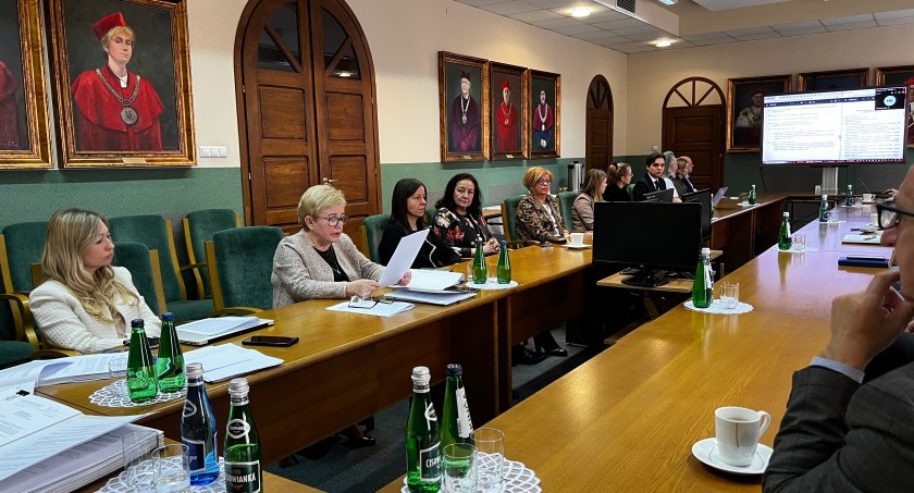 Senat Akademii Kaliskiej ustalił warunki i tryb rekrutacji na kierunek lekarski