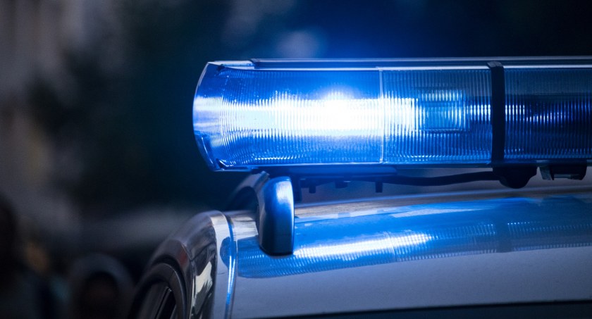 Mężczyzna z raną postrzałową głowy znaleziony na przystanku autobusowym przy ul. Podmiejskiej