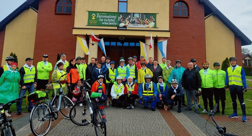 Ruszyła III Pielgrzymka Rowerowa „Od św. Urszuli do Maryi” – jadą do Lichenia