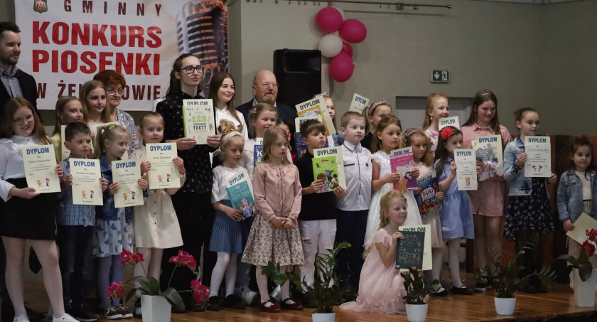 Śpiewali dla Mamy – Gminny Konkurs Piosenki „Piosenka dla Mamy” – Żelazków 2023
