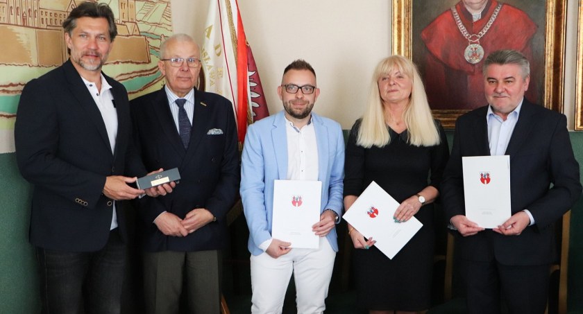 458 uczniów przygotowywało się do matury w kursie przygotowanym przez miasto