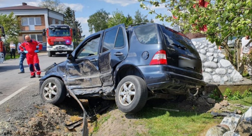 Wypadek w Skrajni Blizanowskiej. Pięć osób w szpitalu