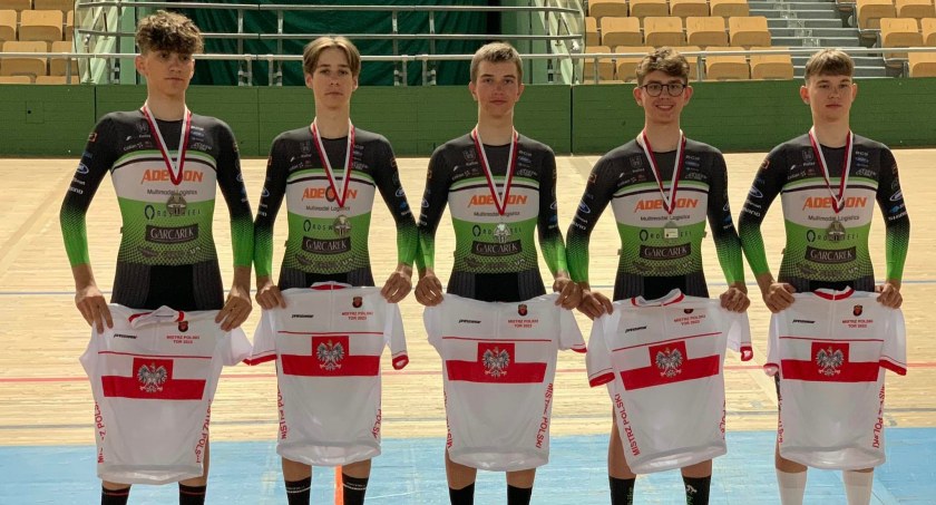Sprintem na podium. Osiem medali kolarzy KTK Kalisz 