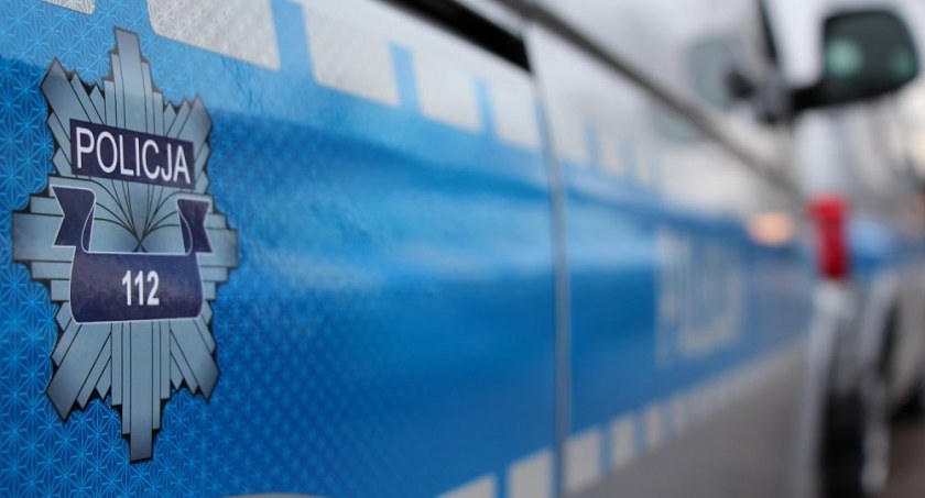 Uszkodził BMW i odjechał. Kaliska policja szuka sprawcy i świadków zdarzenia