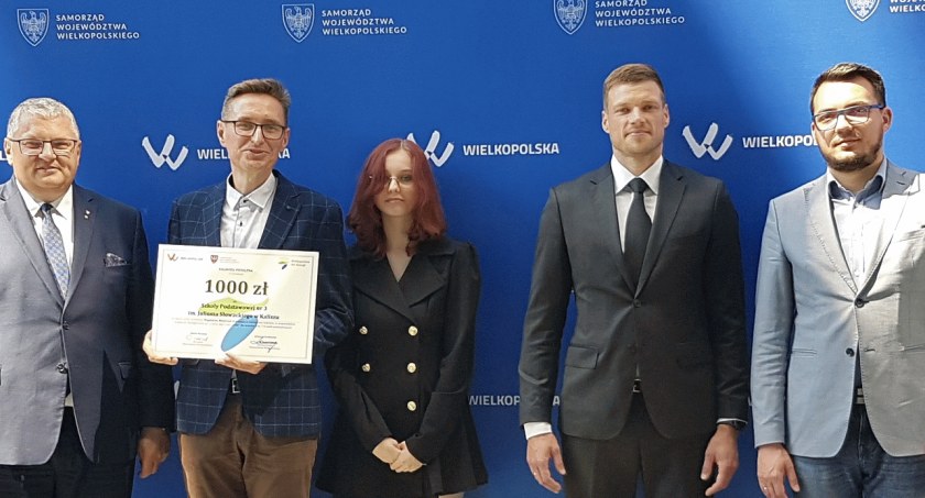 Uczniowie z Kalisza i powiatu kaliskiego laureatami konkursu „Cztery Pory Roku z OZE”