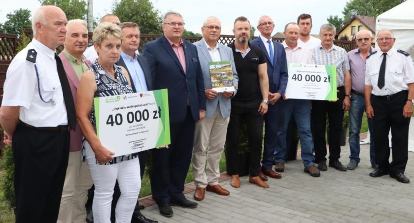 Nie tylko w Jastrzębnikach i Zagorzynie powstaną „Zielone Zakątki” – dofinansowania do projektów sołectw z czterech gmin powiatu kaliskiego