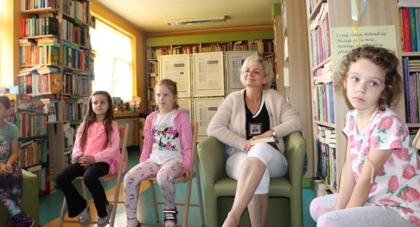 Przedszkolaki pamiętały o setnych urodzinach Szymborskiej