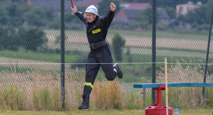 Strażackie zmagania w Dzierzbinie – Gminne Zawody Sportowo - Pożarnicze OSP 