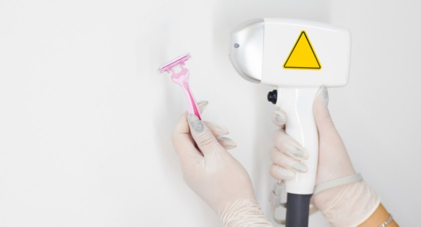 Laser zamiast maszynki do golenia? Najlepsze sposoby na skuteczną depilację twarzy