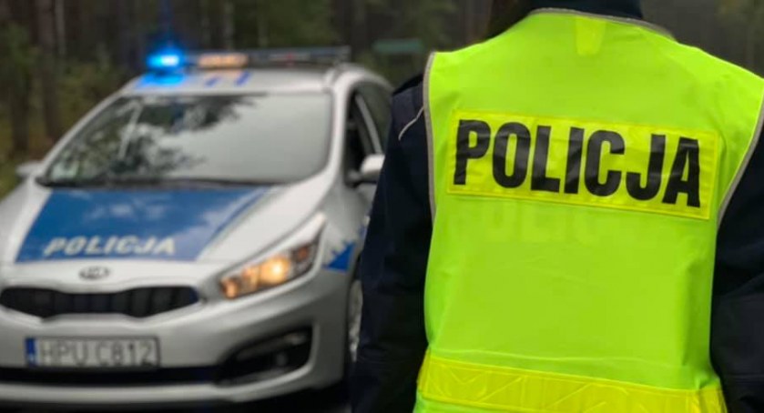 Pijany i z sądowym zakazem rozbił samochód w Piotrowie