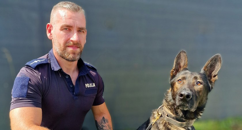Asp. Patryk Paraszczuk i jego pies Baster najlepsi w województwie wielkopolskim