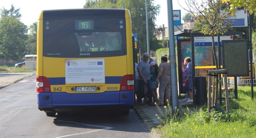 Zmiany w komunikacji miejskiej od 1 września 2023 r.