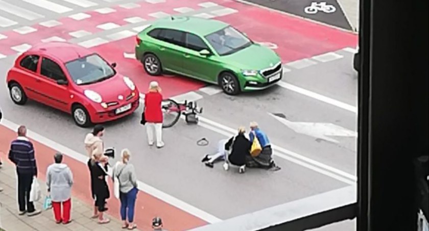 Potrącenie rowerzystki na ul. Młynarskiej