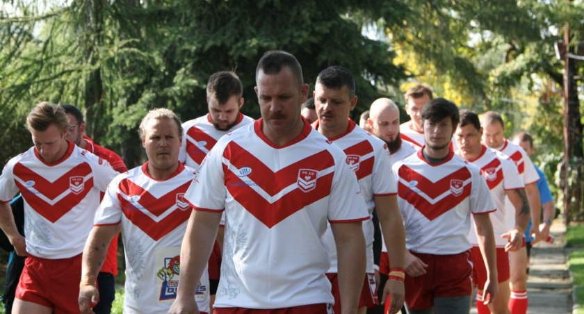 Dwóch zawodników Husarii Kalisz wystąpi w reprezentacji Polski Rugby League w meczu Czechami. Spotkanie odbędzie się w najbliższą sobotę na Majkowskim Wembley