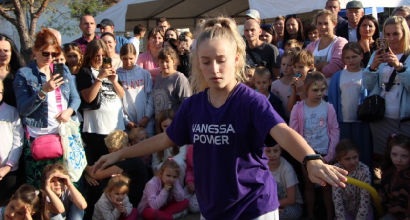 Festyn w Blizanowie - czyli niesamowita zabawa okraszona występami Venessy Power Kujawiak  i Marcela Tułacza