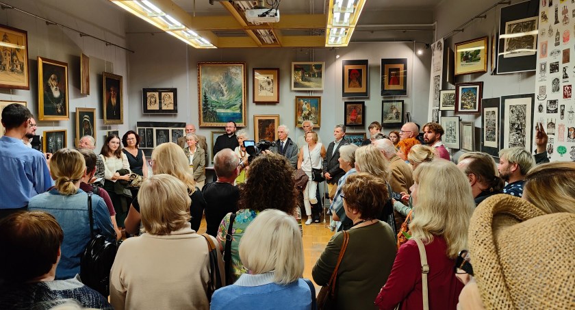 SALON SZTUKI KOŚCIELNIAKÓW