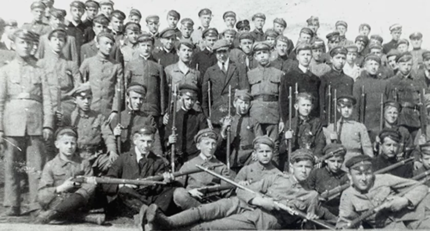 Czuwaj to również znaczy pro patria