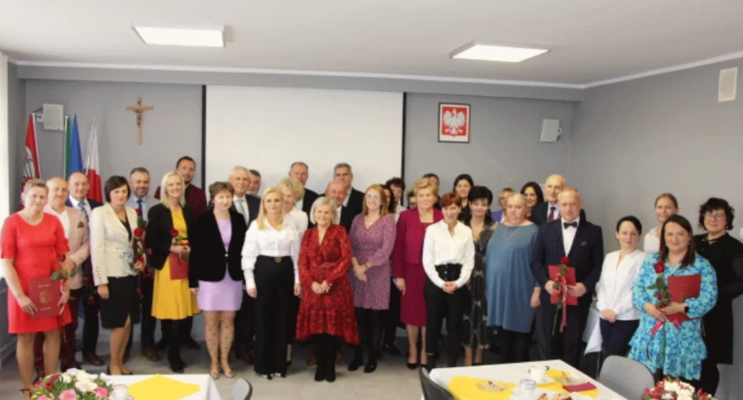 Nagrody dla nauczycieli – Dzień Edukacji w gminie Blizanów