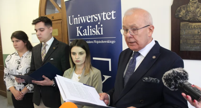 Naczelna Izba Lekarska donosi  na Uniwersytet Kaliski